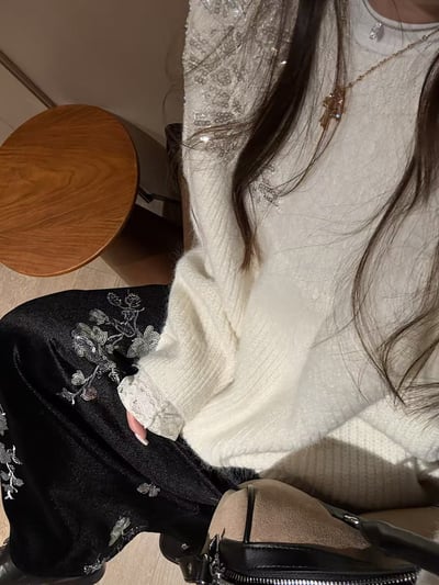 鏤空亮片亮片刺繡針織毛衣8