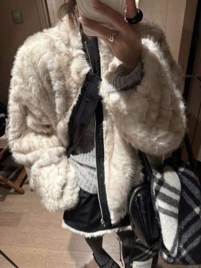 兩面穿皮草棒球服大衣1