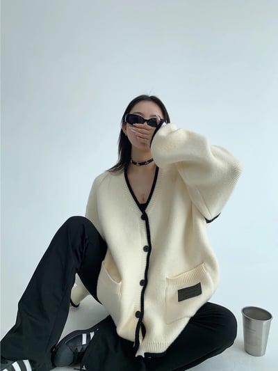 鬆弛感Ｖ領毛衣外套1