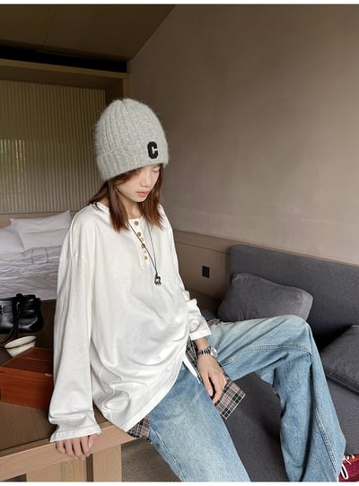 簡約不規則扣捲邊純色長袖T2