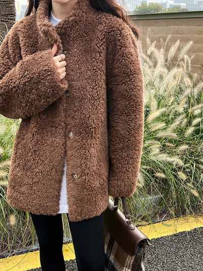 美拉德立領羊羔毛外套3