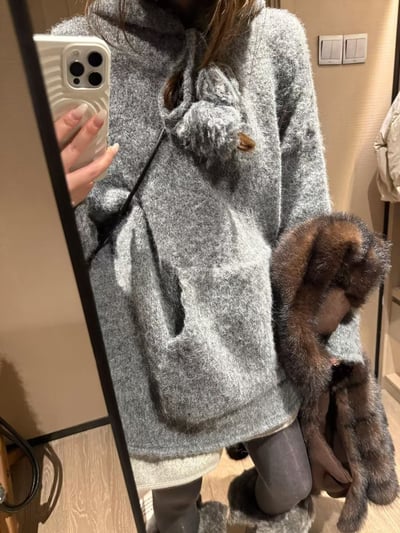 連帽毛球針織毛衣2