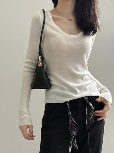 Ｕ領內搭長袖針織衫6