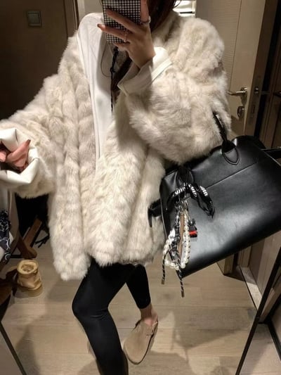 熱賣重工蝙蝠袖皮毛一體大衣7