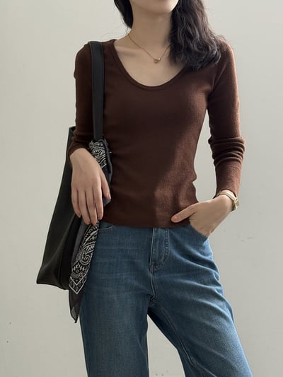 Ｕ領內搭長袖針織衫5