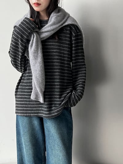 長袖慵懶寬鬆圓領1