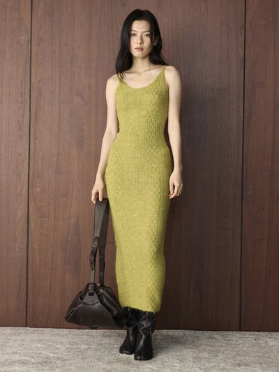 針織羊毛開衫＋長款吊帶裙7