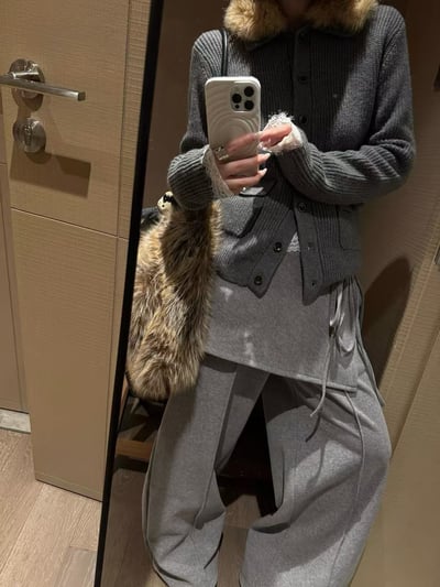 綿羊毛毛領可拆式排扣針織14