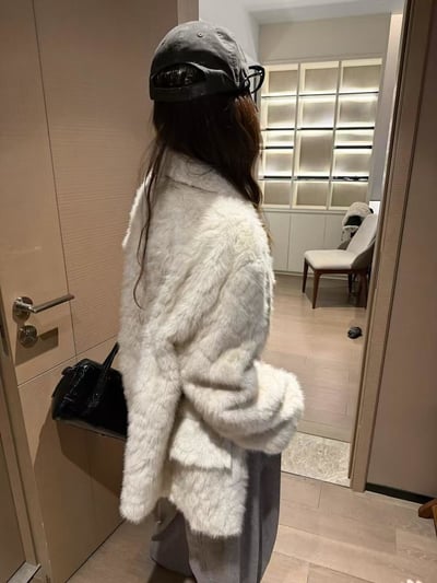 皮毛一體西裝領大衣3