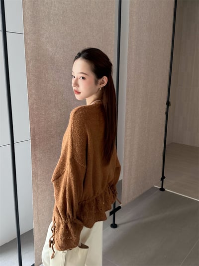 重工手工鉤花鏤空抽繩V領毛衣4