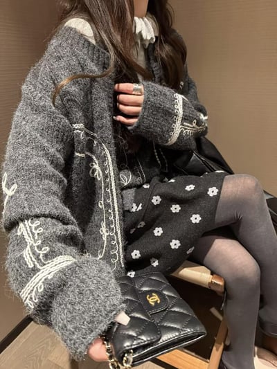 羊毛 2件式分開刺繡馬甲毛衣6