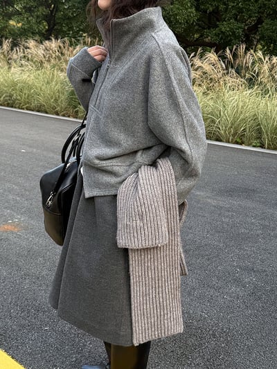 設計感半拉鍊下擺開叉上衣4