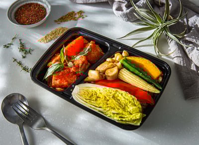 獵人燉雞腿｜STEWED CHICKEN WITH TOMATOES1