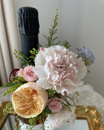 Francis Orban Brut Rosé 法國小農香檳鮮花禮3