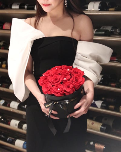 Aesthetic Romance 奢華高訂進口玫瑰抱抱桶1