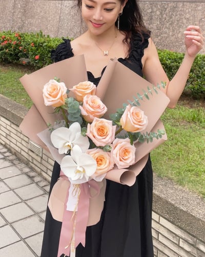 Shimmer 微光玫瑰花束2