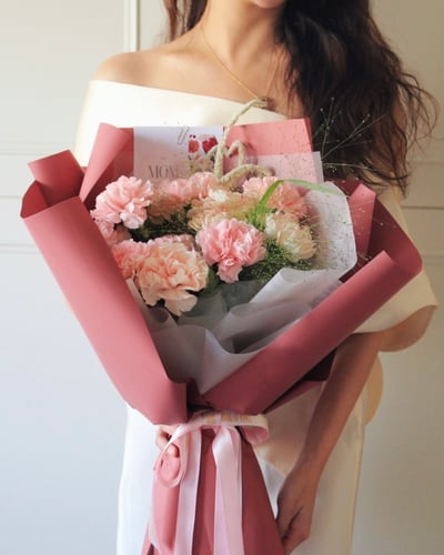 《閃耀焦點E人媽媽系列》滿滿康乃馨花束 - 嫣紅2