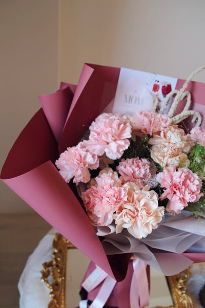 《閃耀焦點E人媽媽系列》滿滿康乃馨花束 - 嫣紅3