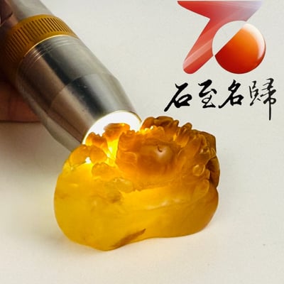 寮國北部田黃石手工精雕 張國民老師作品【【金甲耀財・富甲一方】1
