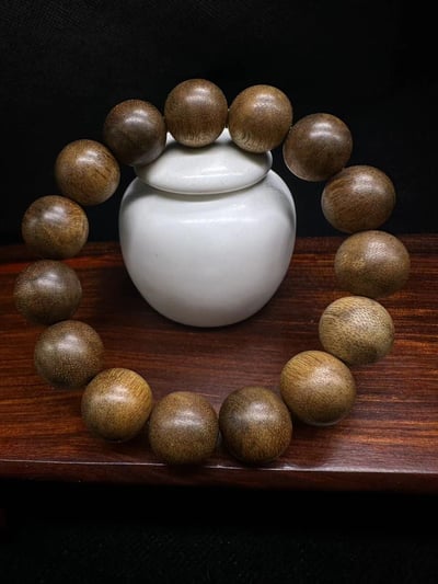 天然野生料 順化红土沉香手串14mm手串 重量16.1克4