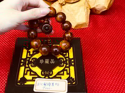 玉化龍膽崖柏手珠8