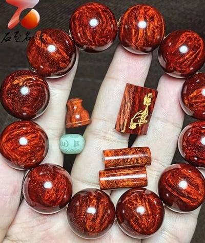 印度小葉紫檀老料炫彩瘤疤+金星20mm手珠【佛手】2