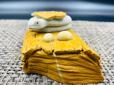 天然巧雕 壽山山秀園石系列【白蛇】3