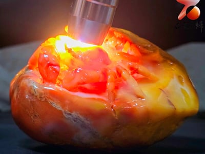 老撾田黃石手工精雕 張國民老師作品【和諧美滿，八方來財】7