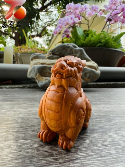 焦糖味重油料城口崖柏老料手把件 《招財貔貅》高6.5公分3