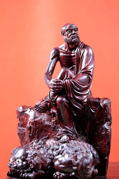 印度小葉紫檀 名家手作【笑獅羅漢】1