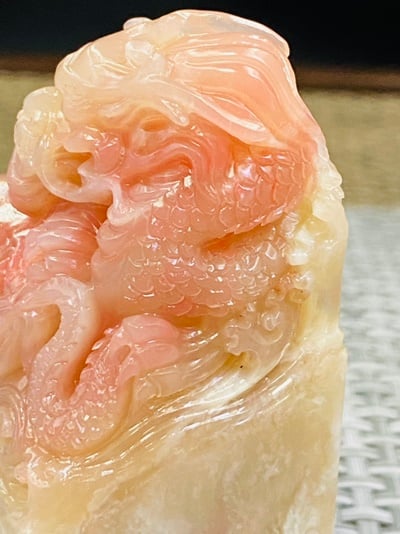 巴林粉凍雞血石印章-龍騰盛事8