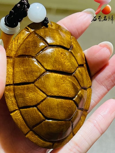 四川金絲楠小葉楨楠木雕手把件/掛飾【富甲天下】高7公分3