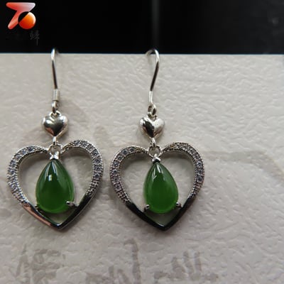 碧玉耳墜式 愛心造型耳環2