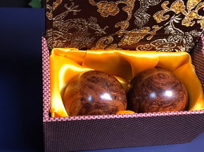 印度小葉紫檀高油高密原料 保健球【功夫球】＋海南黄花梨保健球(功夫球) 兩件優惠價128002