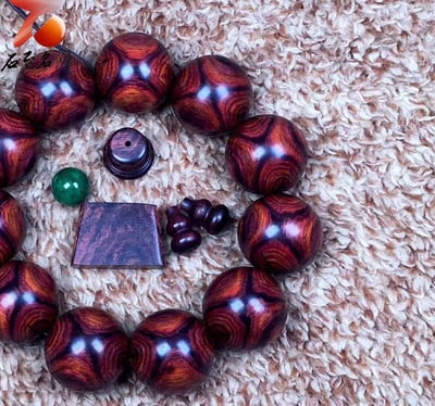 海南黃花梨 野生油梨臻品 X紋對眼鬼臉 25mm手珠 重量90克3