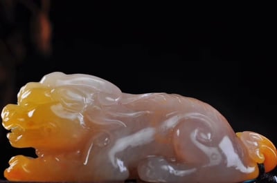 田黃石【招財貔貅手把件】1