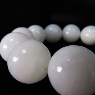 和田玉18mm手珠 附證書與精美禮盒7