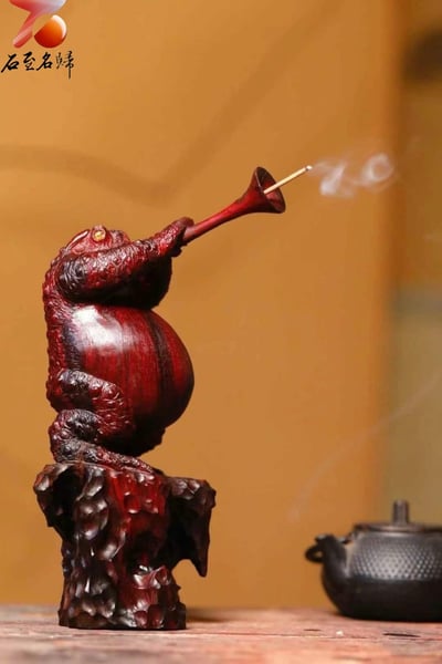 印度小葉紫檀純手工雕 【步步高升，招財進寶蟾蜍香插】5