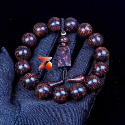 海南黃花梨 紫油梨沉水老料 爆滿鳳尾水波瘤疤花15mm手珠 重33.1公克5