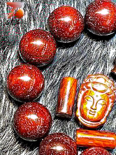 印度小葉紫檀雞血紅泥料360度 爆滿金星20mm手珠2