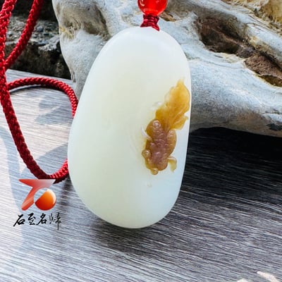 精選和田玉糖白 【年年有餘】附【亞瑟寶石鑑定所】正式鑑定證書3