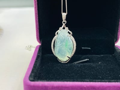 冰種翠青翡翠項鍊【壽桃】6