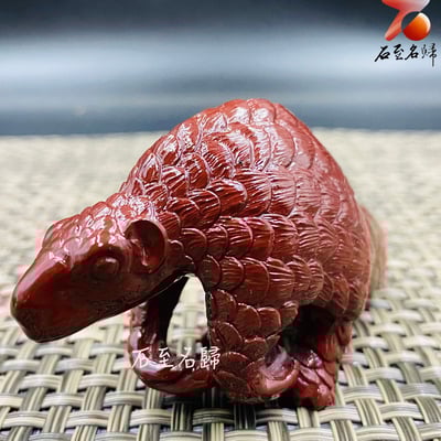 壽山肅山石【朱甲開祥-穿山甲】王逸文老師純手工雕刻6