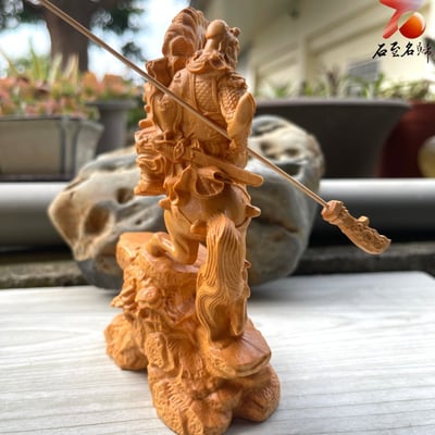 崖柏木雕件【立馬關公】高15公分7