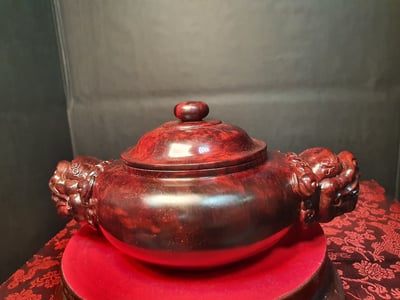 印度小葉紫檀【獸首壺】3