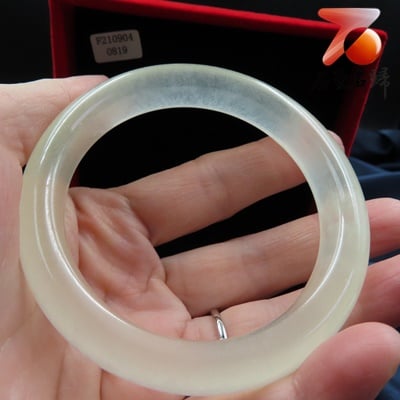 高冰料蠶絲玉 圓版玉鐲3