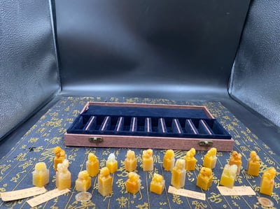 田黃石精雕【招財貔貅】 附精美印章收藏禮盒2