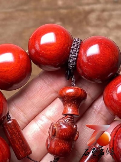 精選印度小葉紫檀雞血紅泥料25mm×10顆8