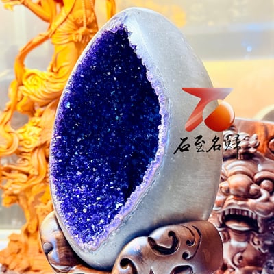 極品烏拉圭帝王紫晶洞｜錢袋子恐龍蛋 高38公分 重3.5公斤4