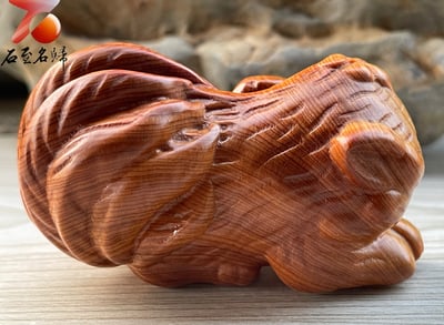 焦糖味重油料城口崖柏手把件 《九尾狐》3